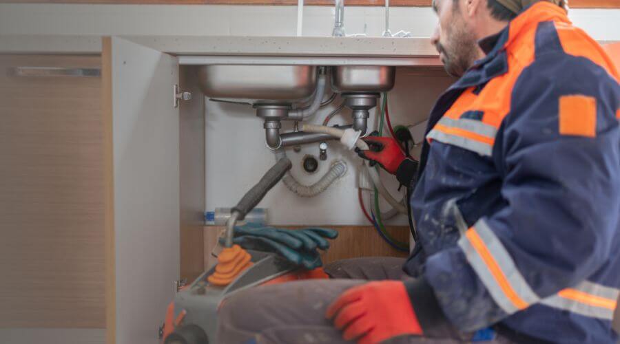 Commercial Slab Leak Plumbing in Waggoner, IL